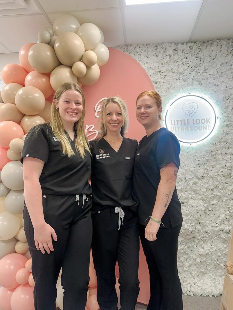 ultrasound technicians in 3d ultrasound studio located in londonderry nh near Boston ma and Lowell ma close to Manchester nh and nashua nh