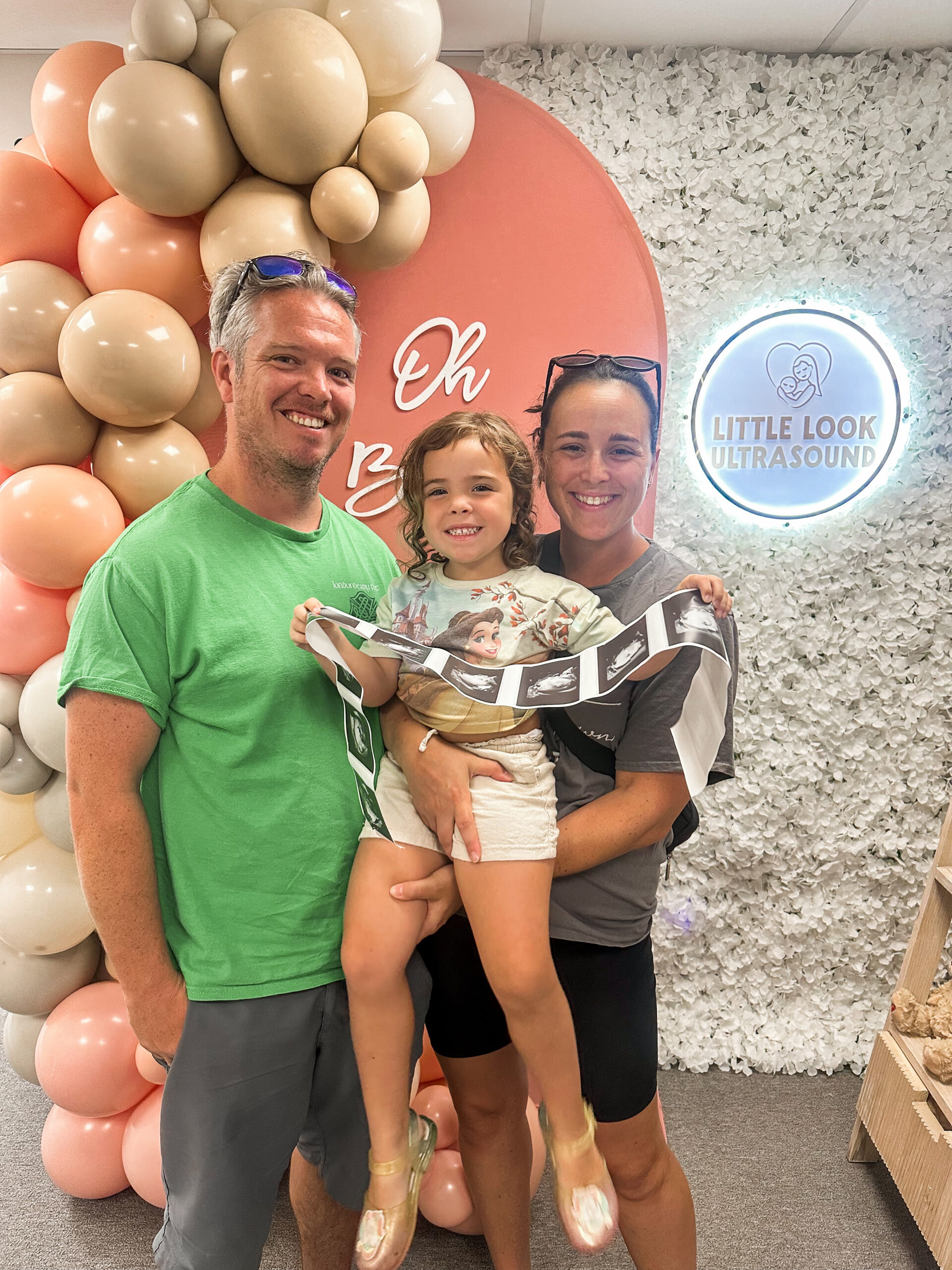 family 3d 4d baby ultrasound scan sonogram prenatal image pregnancy New Hampshire Massachusetts Manchester Merrimack nashua Lowell Boston Andover ma